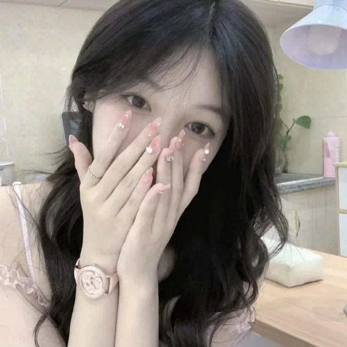 小个子 封面